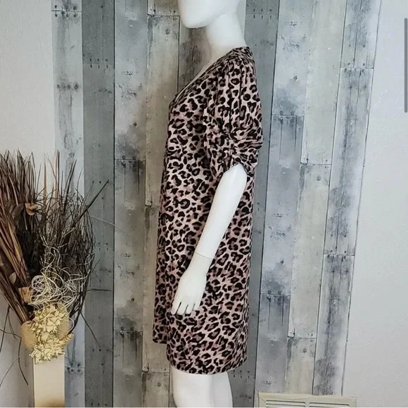 Generation Love Leopard Print Dress size small NWT - Picture 4 of 7